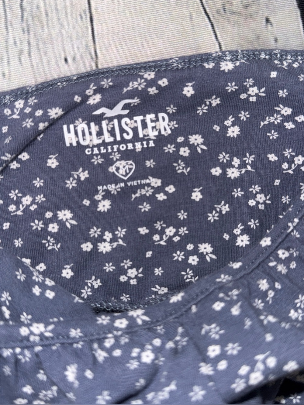 Hollister Smocked Floral Tank Top - Picture 5 of 5
